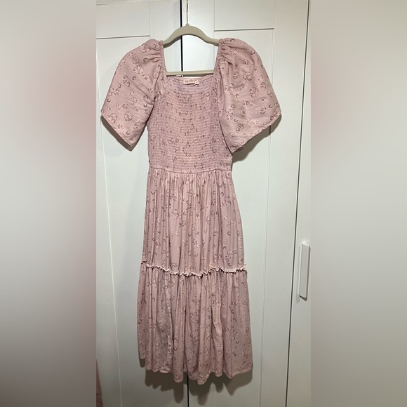 Ivy City Co Lennon in Dusty pink floral - Picture 2 of 2